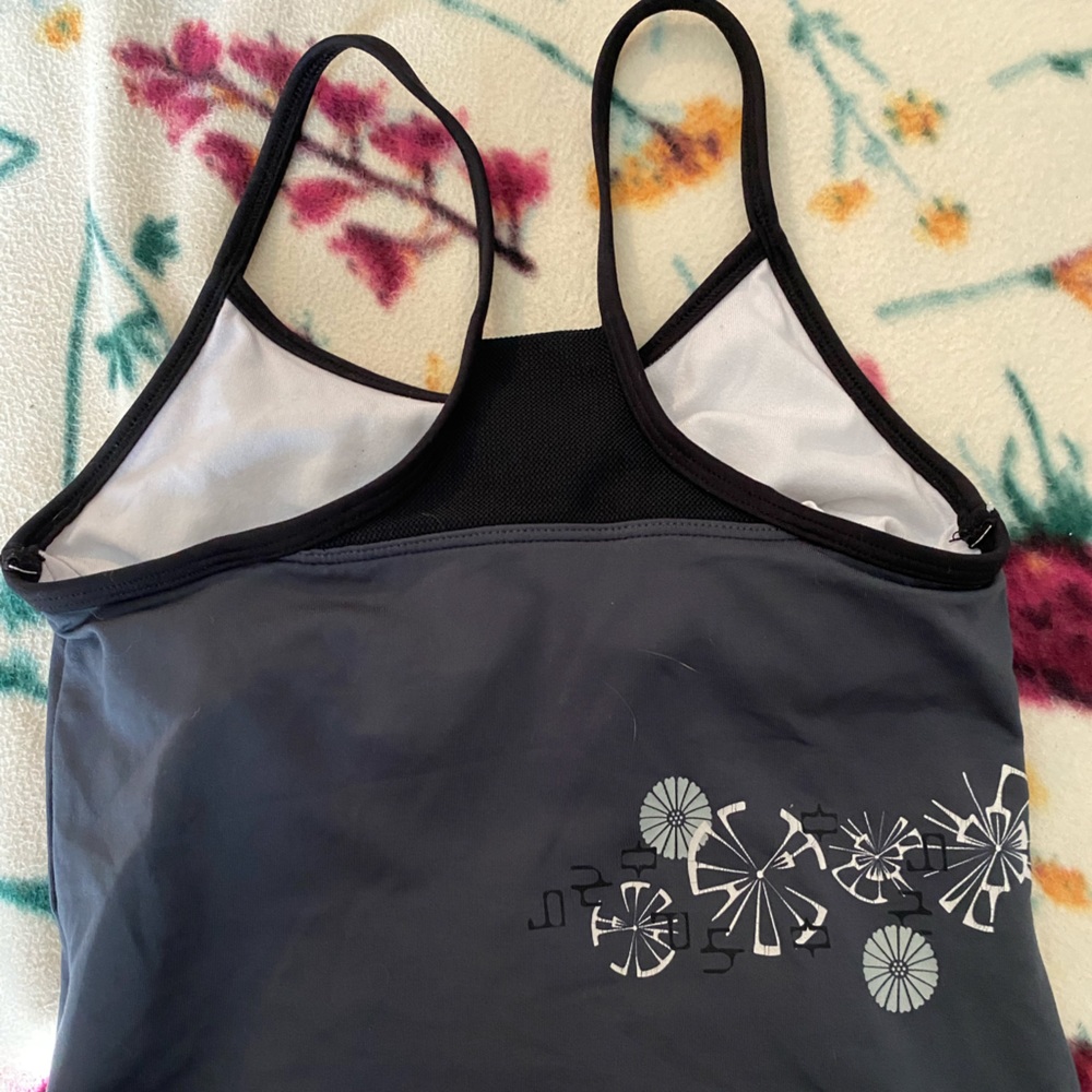 Smoke free home, active wear, gently used tank top